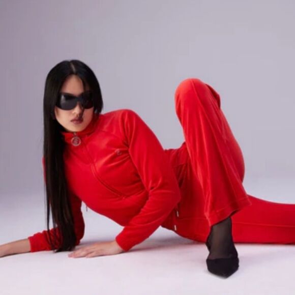 Juicy Couture Goji Berry Velour Track Top - Picture 2 of 7